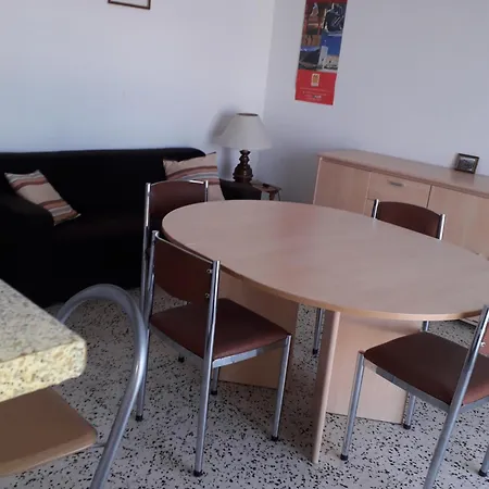 T3 Climatise Avec Parking, A Deux Pas De La 5edgra23 * Canet-en-Roussillon